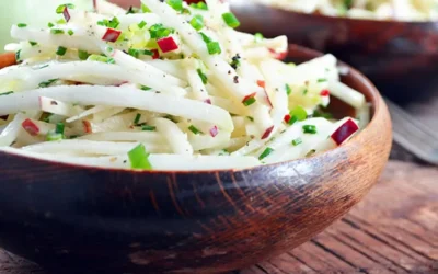 Rémoulade de chou-rave aux pommes